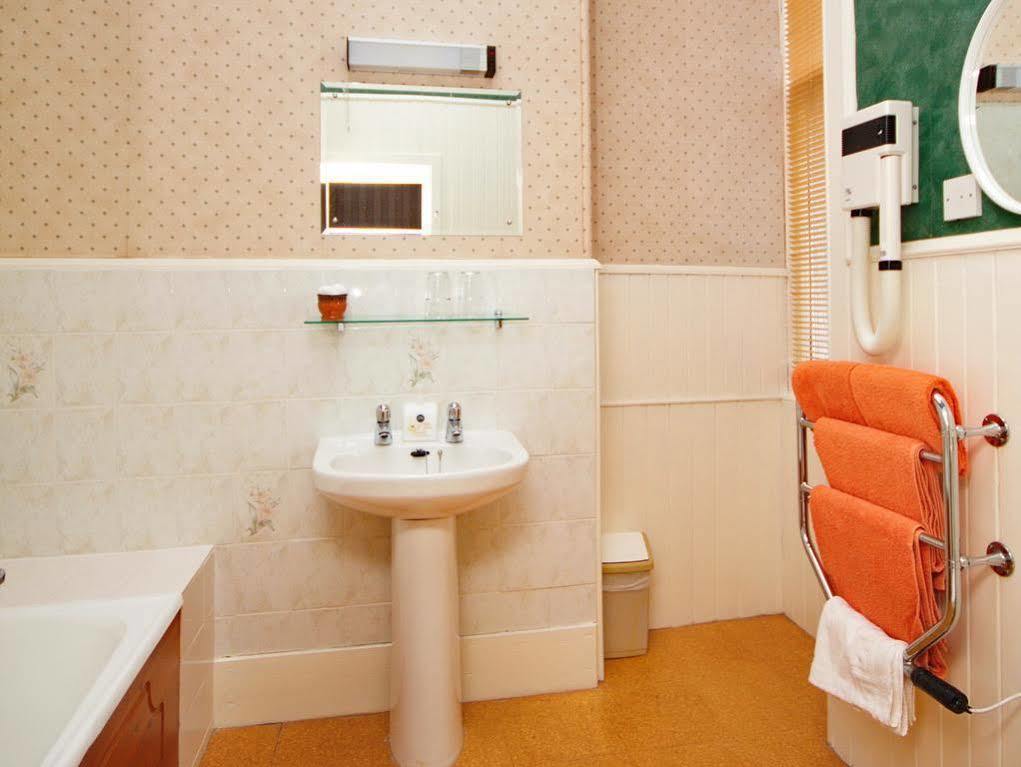 Birchwood Hotel Pitlochry Bagian luar foto